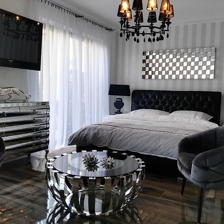 Apartamenty De Soleil Устка Экстерьер фото
