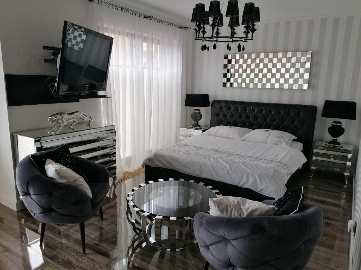 Apartamenty De Soleil Устка Экстерьер фото