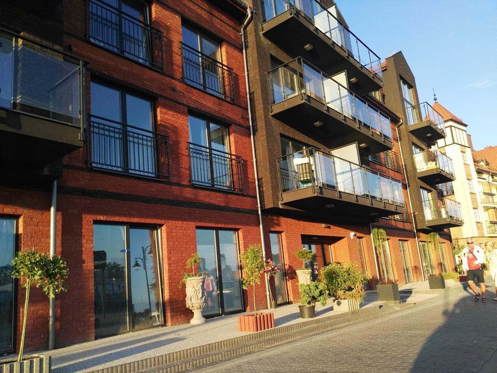 Apartamenty De Soleil Устка Экстерьер фото